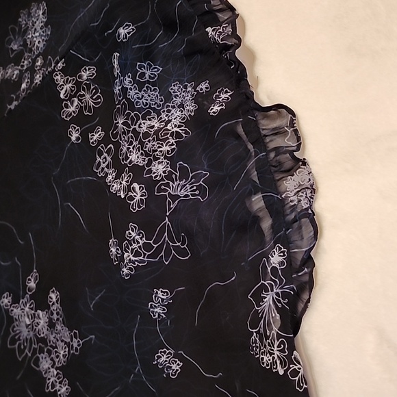 SAG HARBOR WOMEN'S SKIRT,   SIZE  18. DARK BLUE. - Picture 2 of 10